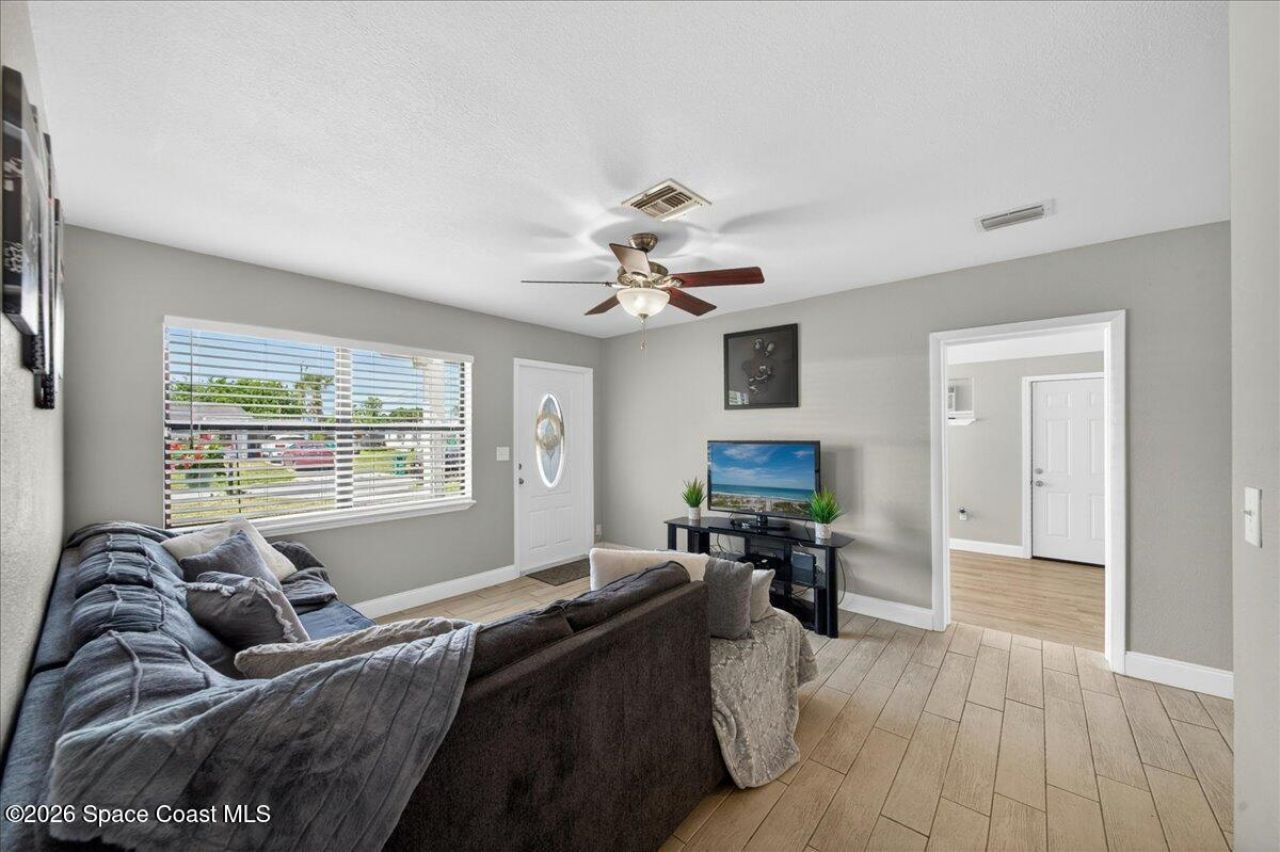 2139 Smathers Circle N , Melbourne, FL 32935 Photo