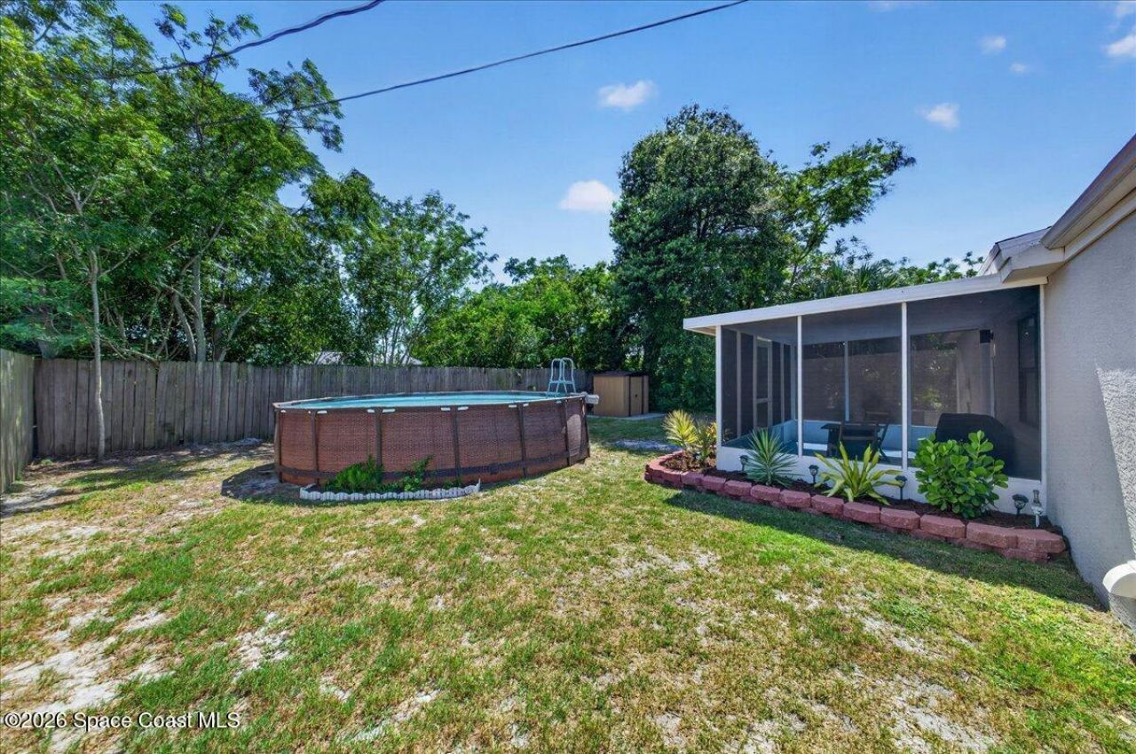 2139 Smathers Circle N , Melbourne, FL 32935 Photo