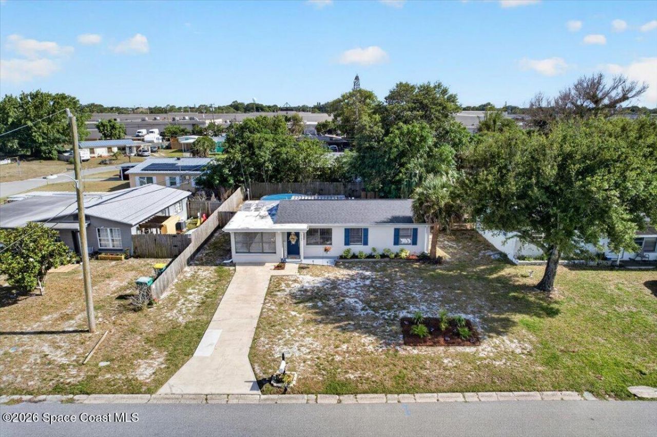 2139 Smathers Circle N , Melbourne, FL 32935 Photo