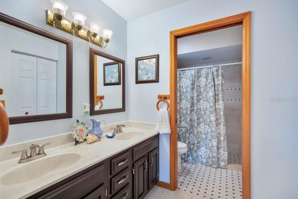 525 Rachael Court , Oviedo, FL 32765 Photo