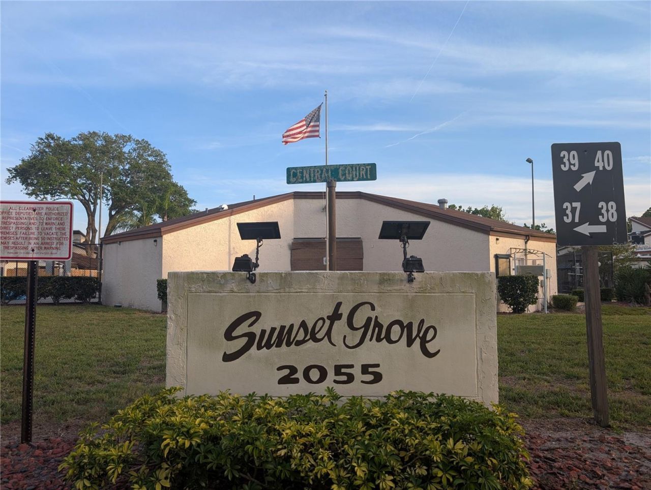 2042 Sunset Grove Lane, Clearwater, FL 33765 Photo