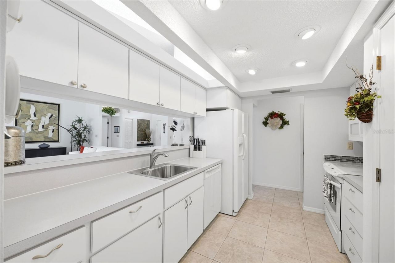 12416 Jocelyn Way, Spring Hill, FL 34609 Photo