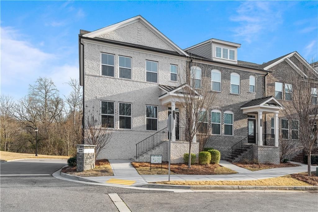 4705 White Buckeye Drive, Buford, GA 30518 Main Photo