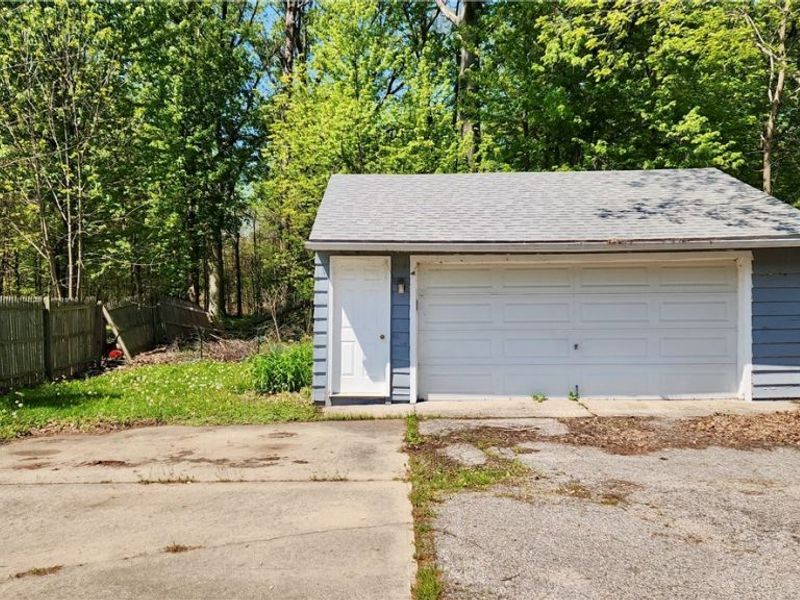 863 North, Painesville, OH 44077 Photo 4