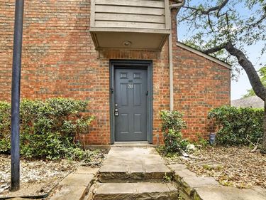 9254 Forest Lane, Unit 208, Dallas, TX 75243
