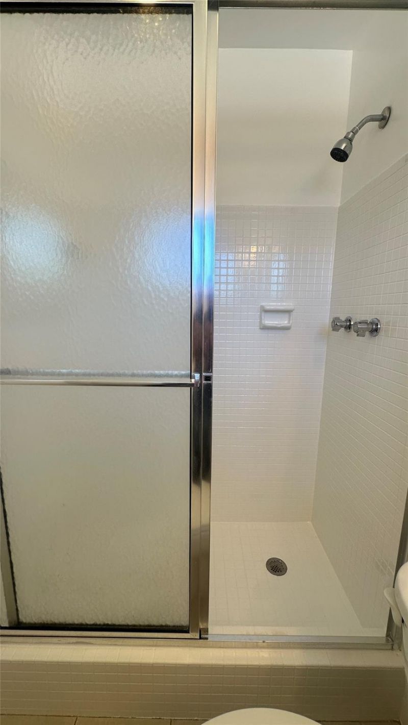 1900 NE 29th Street, Unit 2c, Lighthouse Point, FL 33064 Photo