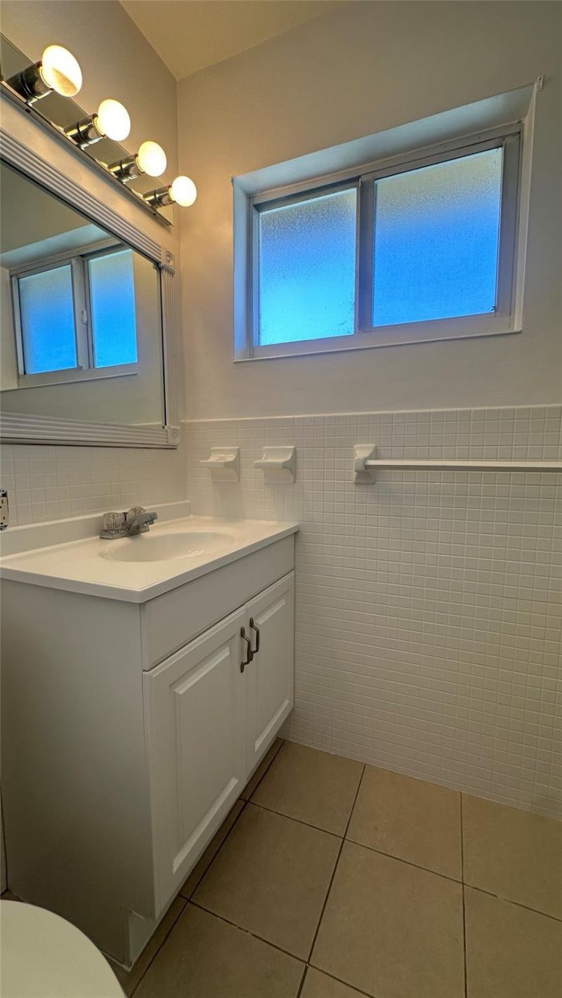 1900 NE 29th Street, Unit 2c, Lighthouse Point, FL 33064 Photo