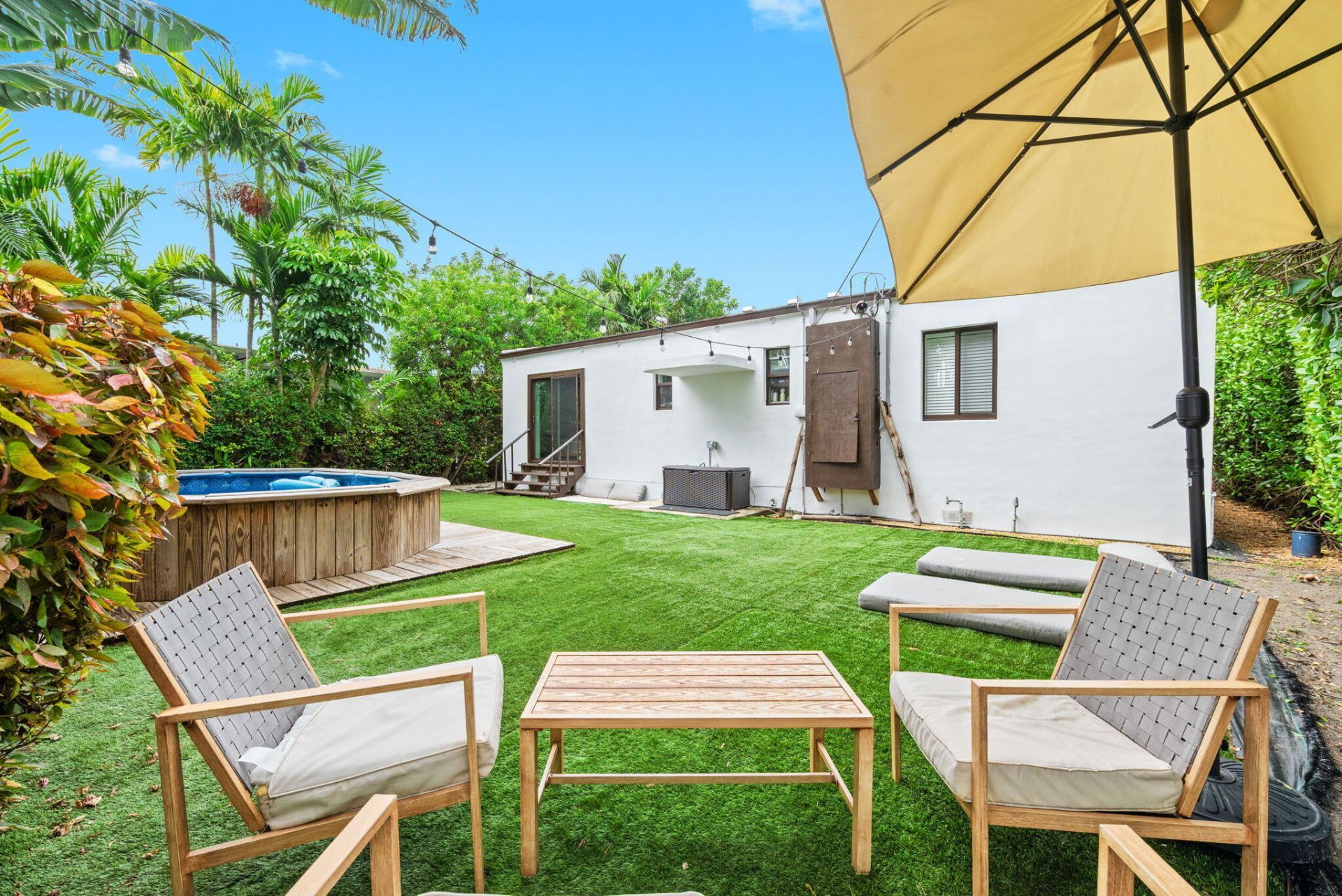 2183 Bay Drive, Miami Beach, FL 33141 Photo