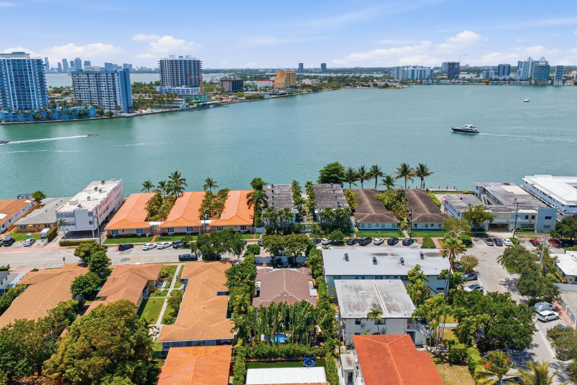 2183 Bay Drive, Miami Beach, FL 33141 Photo