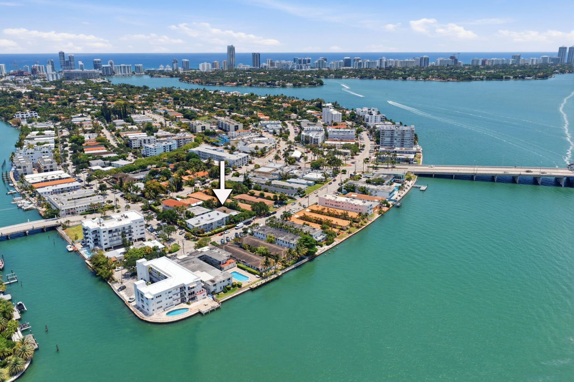 2183 Bay Drive, Miami Beach, FL 33141 Photo