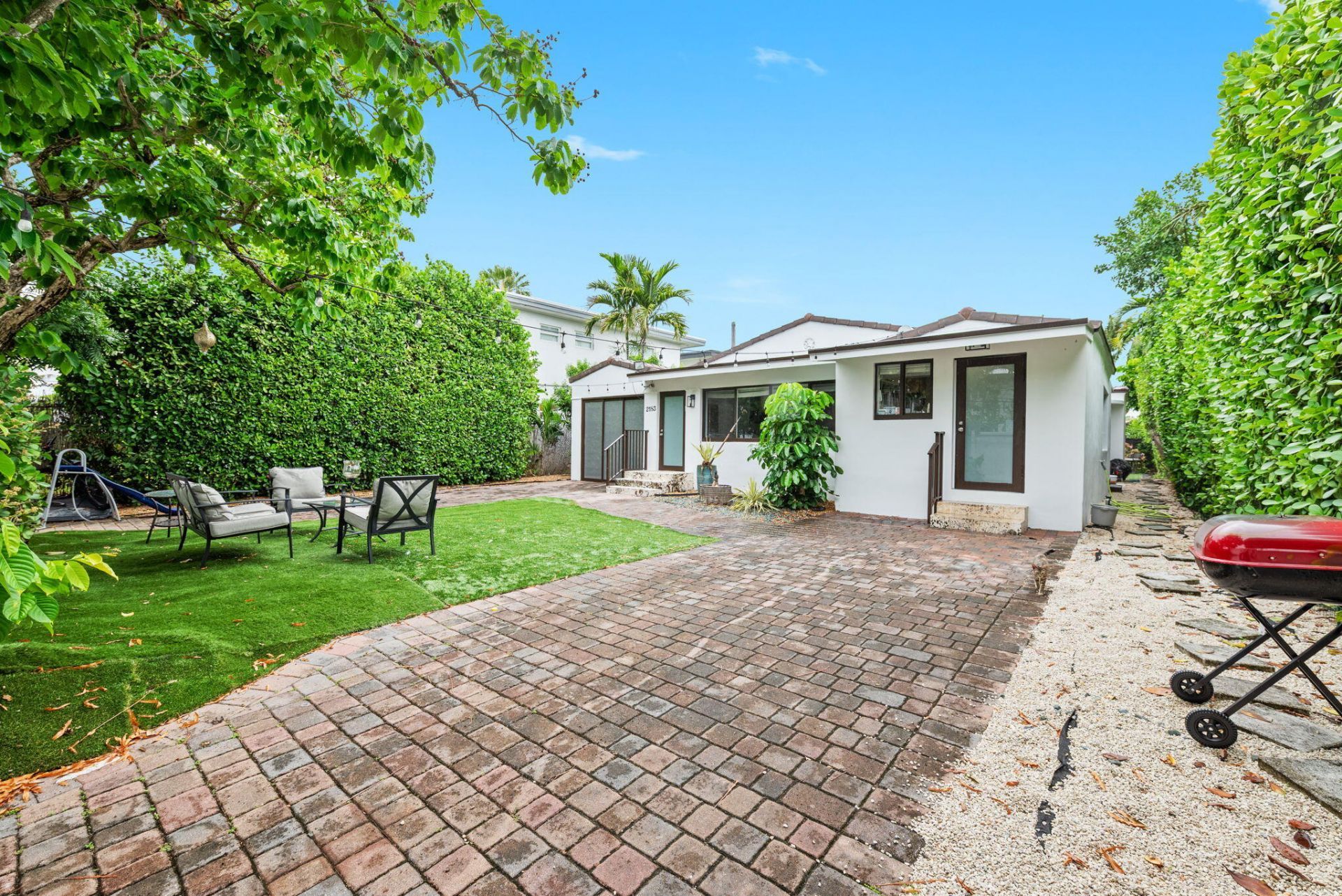 2183 Bay Drive, Miami Beach, FL 33141 Photo