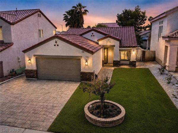 7229 Winding Creek Drive , Las Vegas, NV 89113