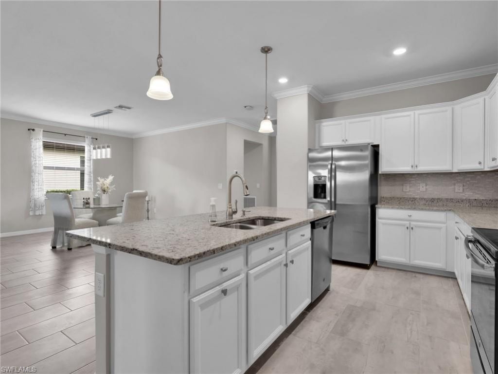 19527 Utopia Ln, Estero, FL 33928 Photo