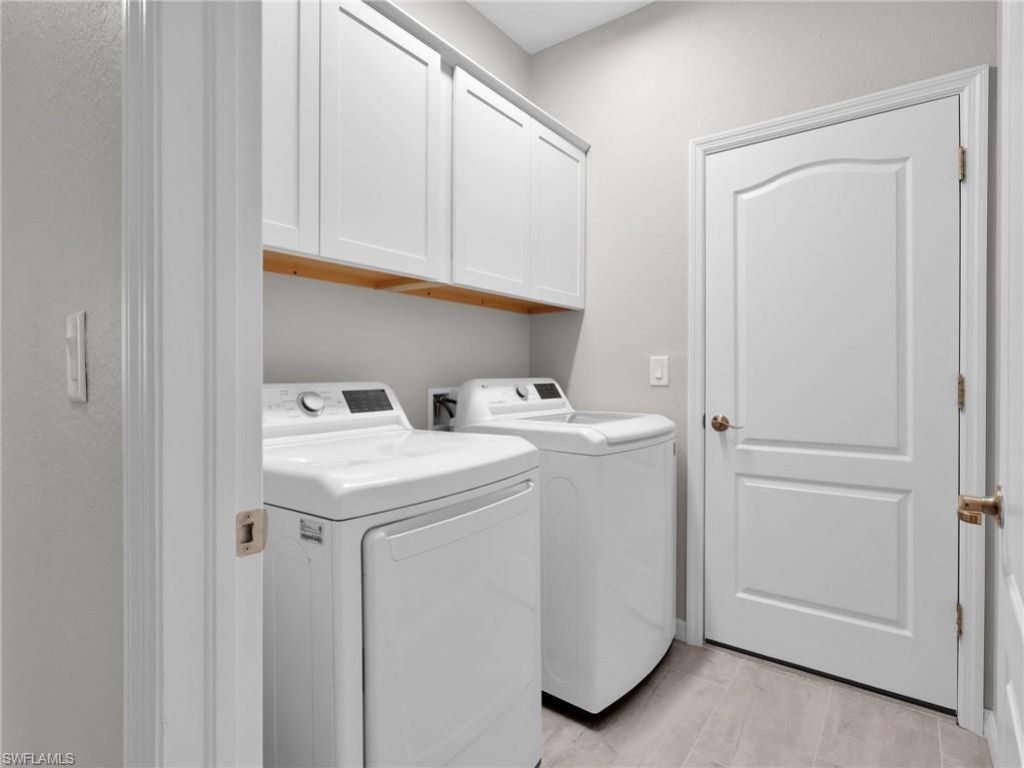 19527 Utopia Ln, Estero, FL 33928 Photo