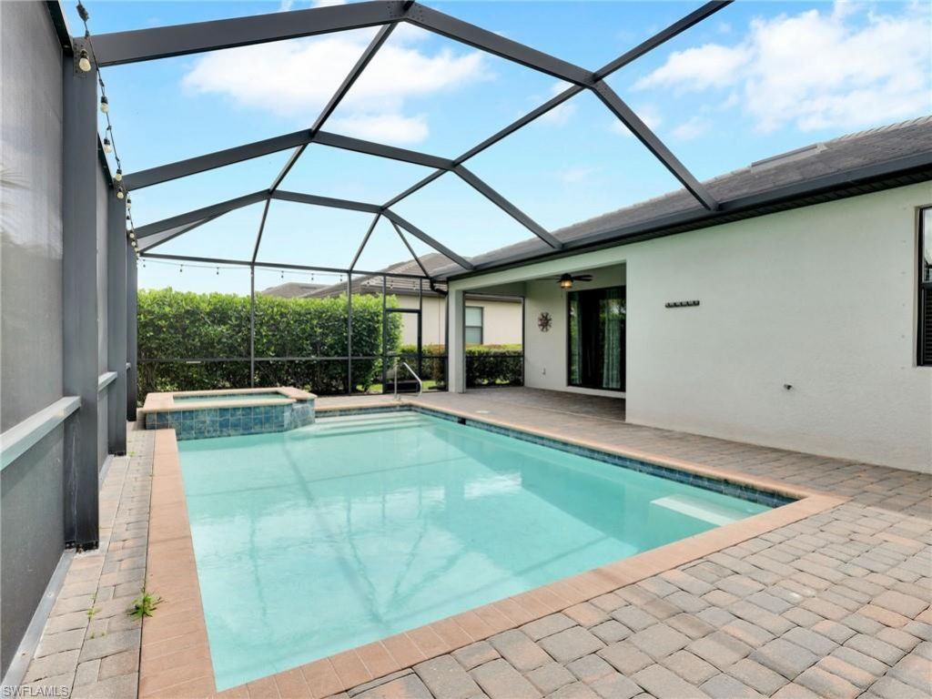 19527 Utopia Ln, Estero, FL 33928 Photo