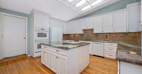 1262 Grizzly Flat Ct, Auburn, CA 95603 Photo
