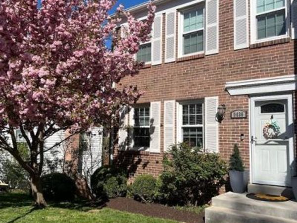 9436 GOSHEN LANE, BURKE, VA 22015