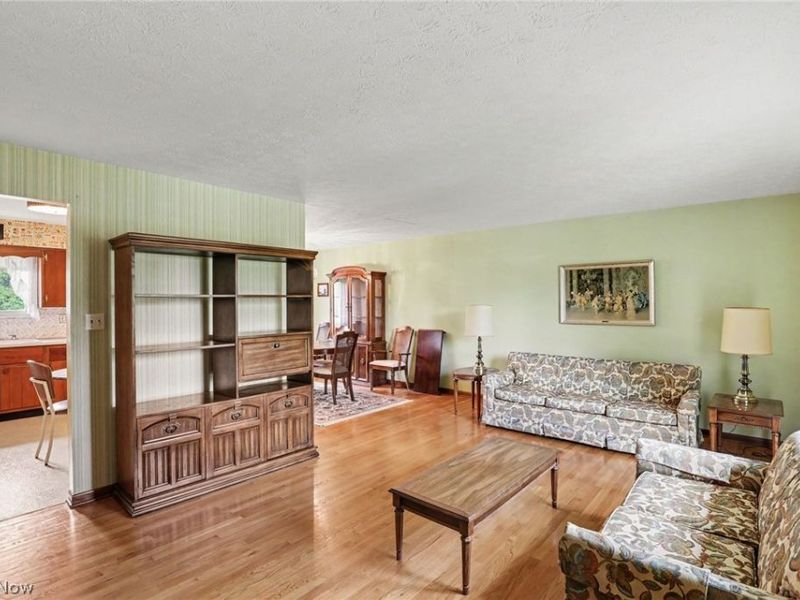 1331 Grant Drive, Parma, OH 44134 Photo 5