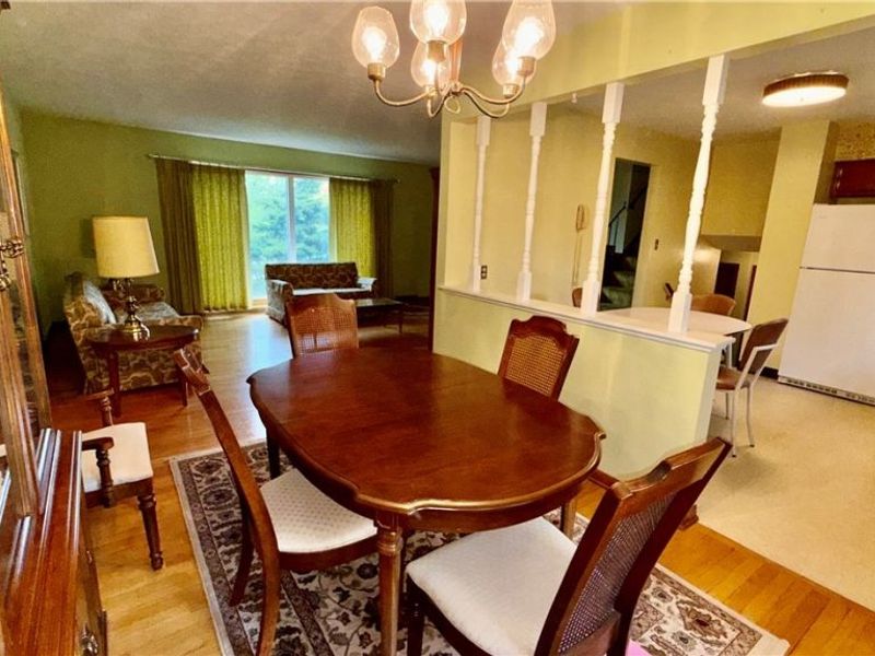1331 Grant Drive, Parma, OH 44134 Photo 9