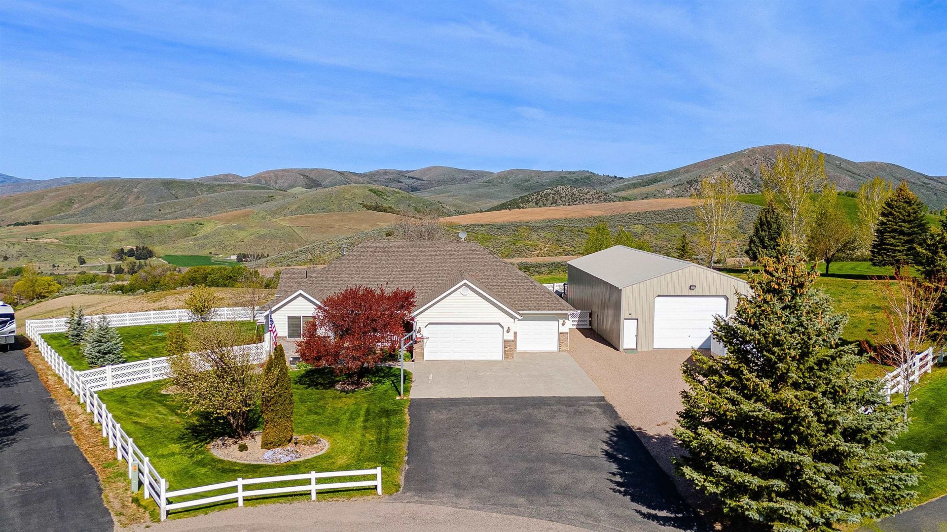802 E Madlee Rd, Inkom, ID 83245 Main Photo