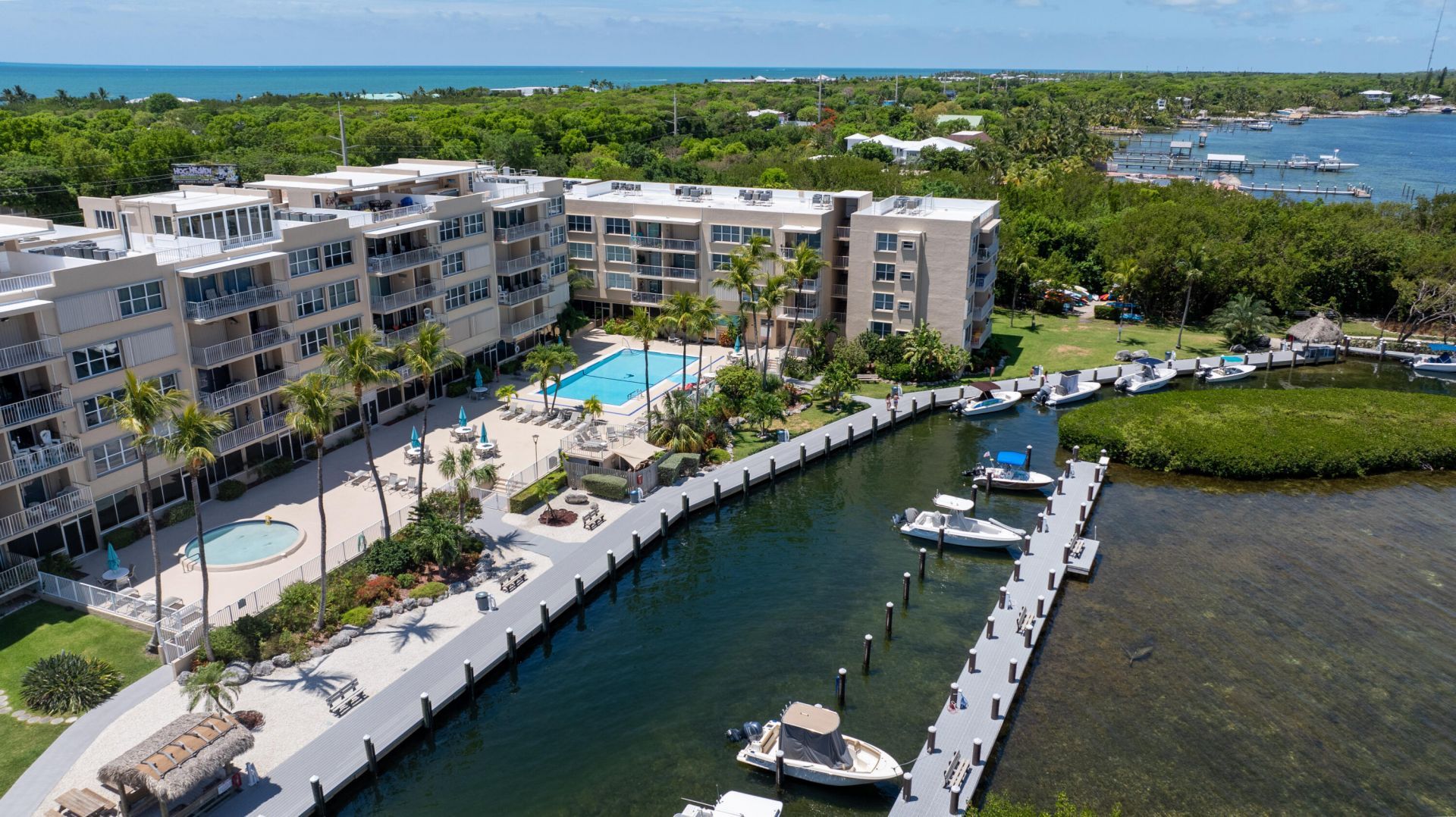 88500 Overseas Highway, Unit APT 108, Tavernier, FL 33070 Photo