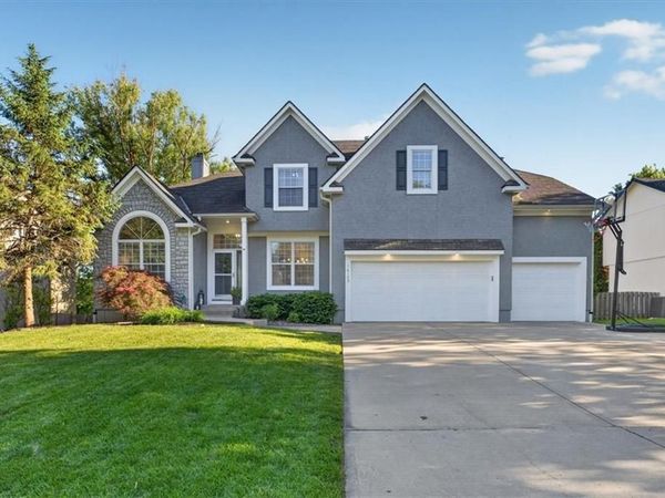 14103 W 142nd Terrace, Olathe, KS 66062