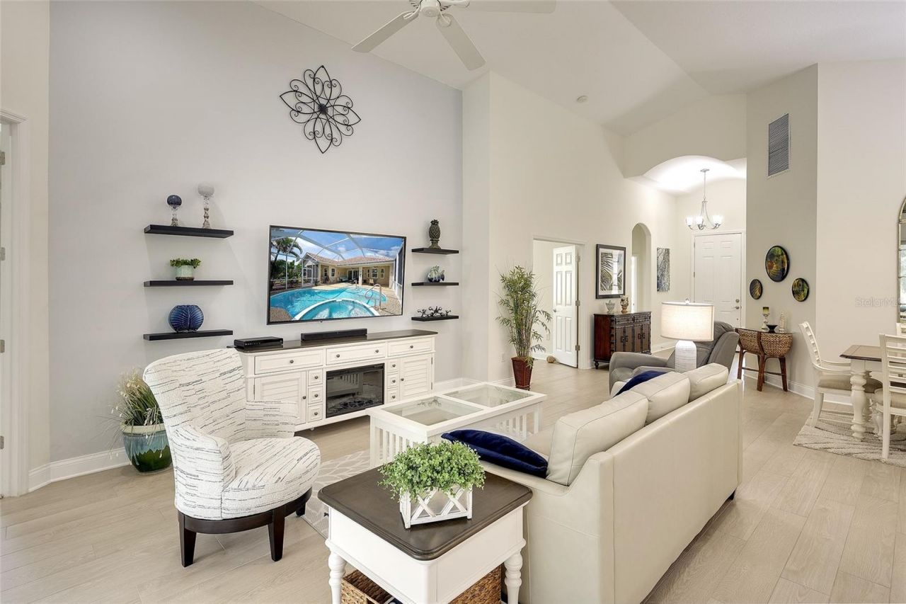 6711 Tailfeather Way , Bradenton, FL 34203 Photo