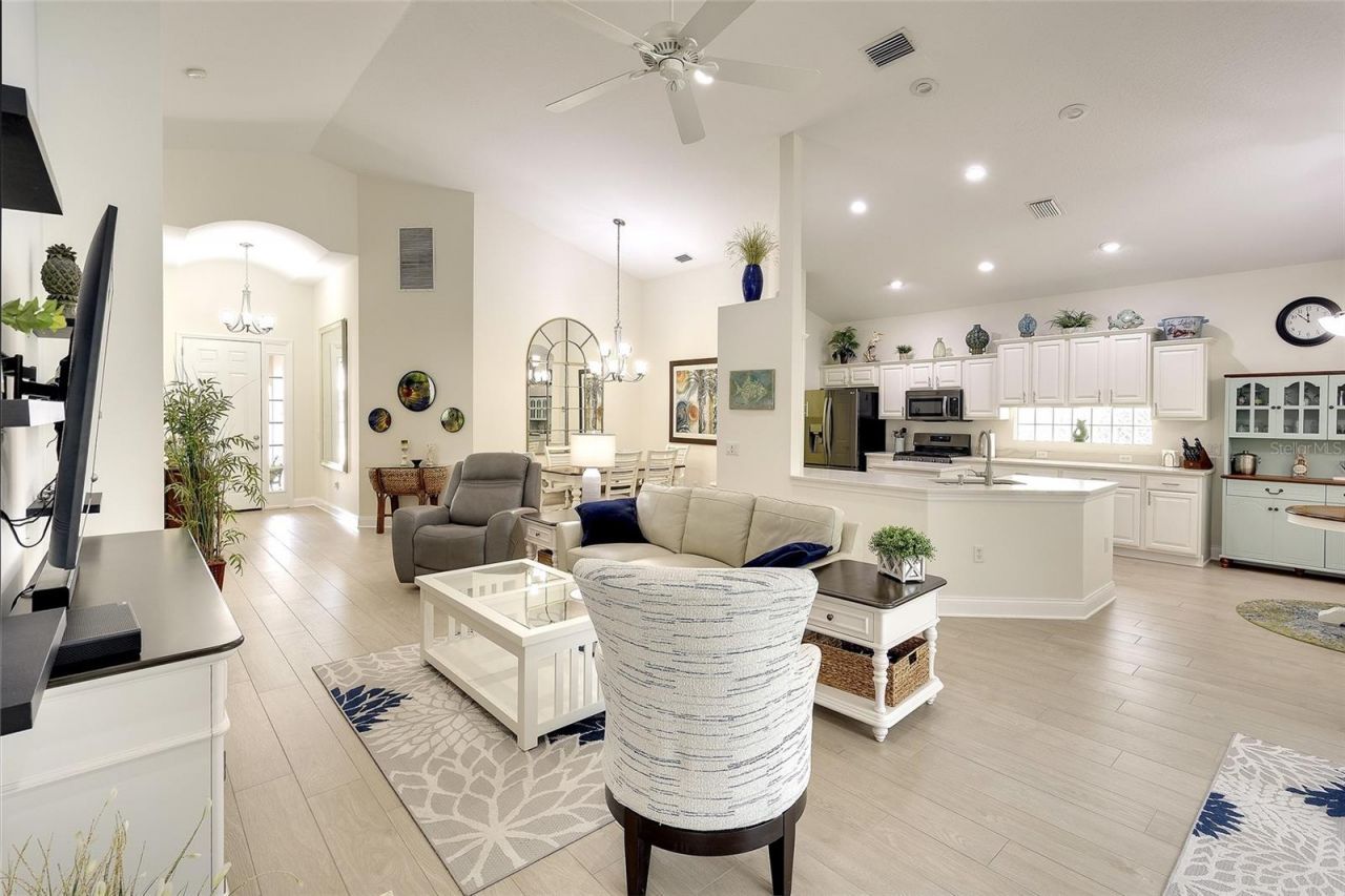 6711 Tailfeather Way , Bradenton, FL 34203 Photo