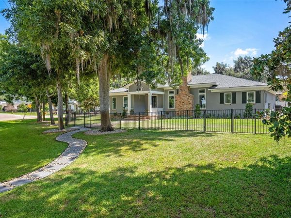 105 PINE STREET , WINDERMERE, FL 34786