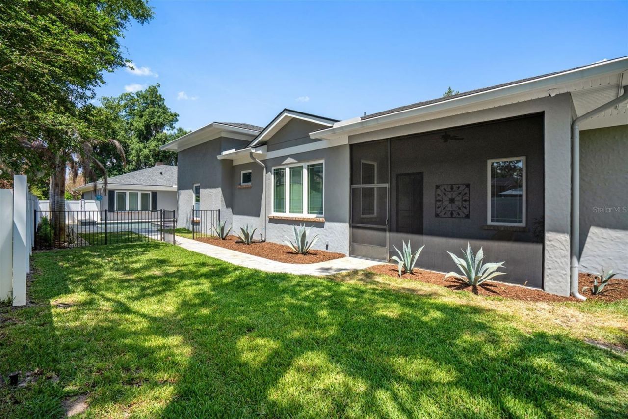 105 Pine Street, Windermere, FL 34786 Photo