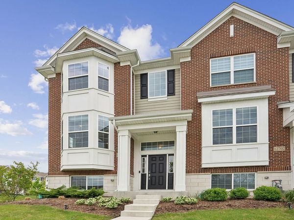 12700 W Belmont Court, Homer Glen, IL 60491