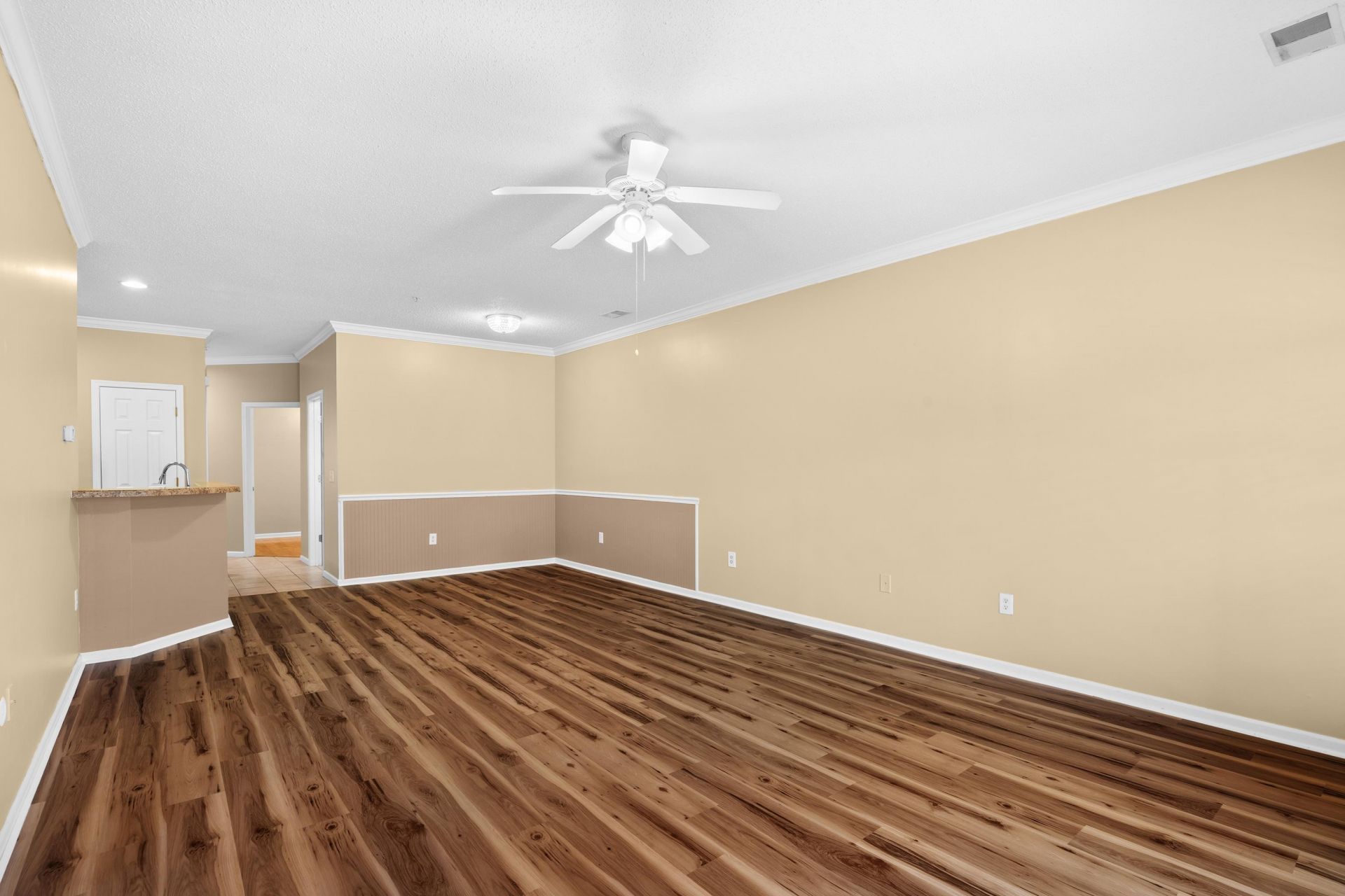 5840 Longwood Dr. Photo 12