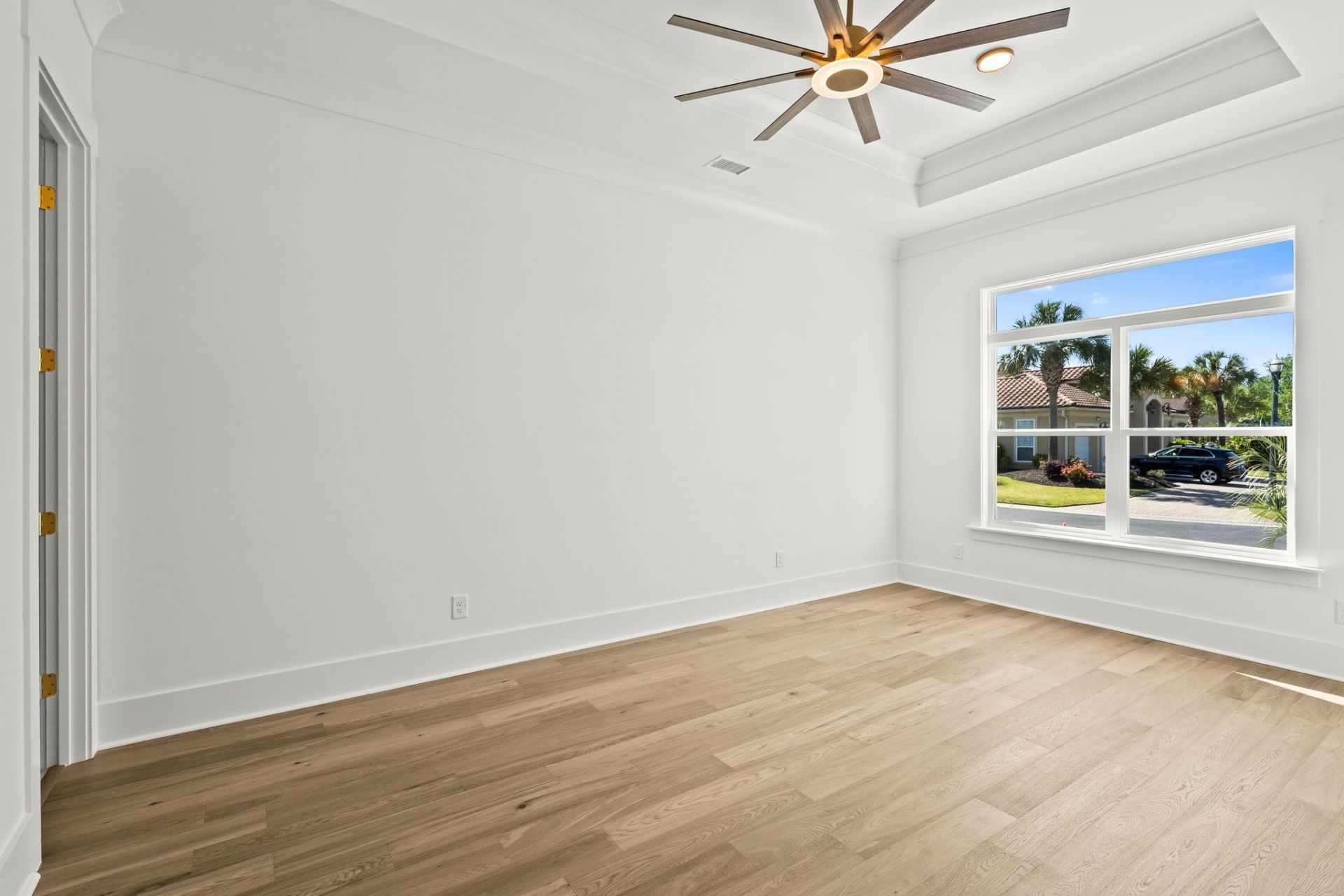 825 Bluffview Dr.  Photo 41
