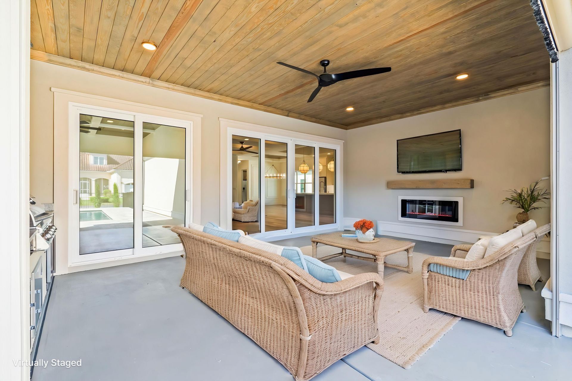 825 Bluffview Dr. Photo 6