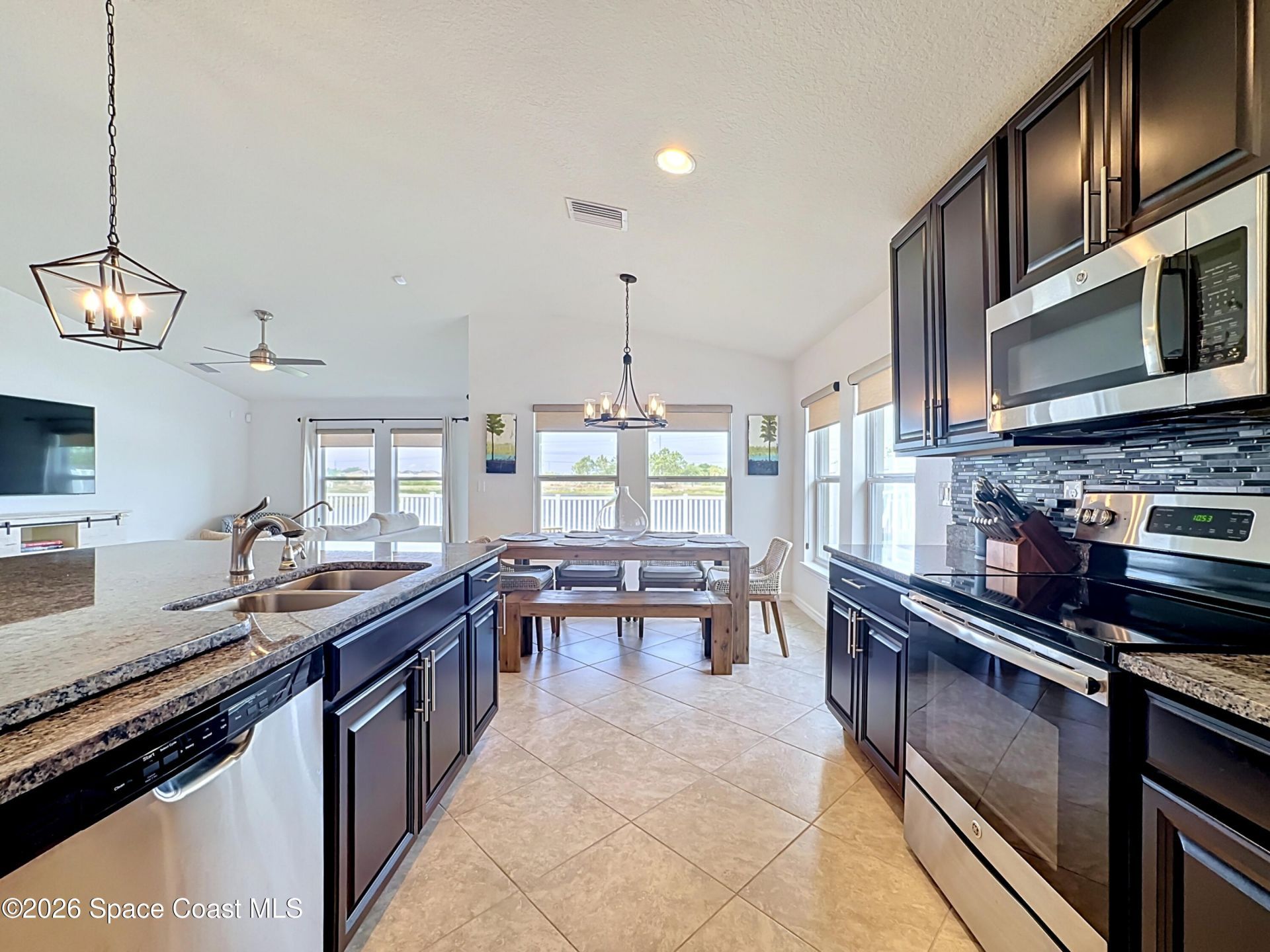 12033 Grand Kempston Drive, Gibsonton, FL 33534 Photo