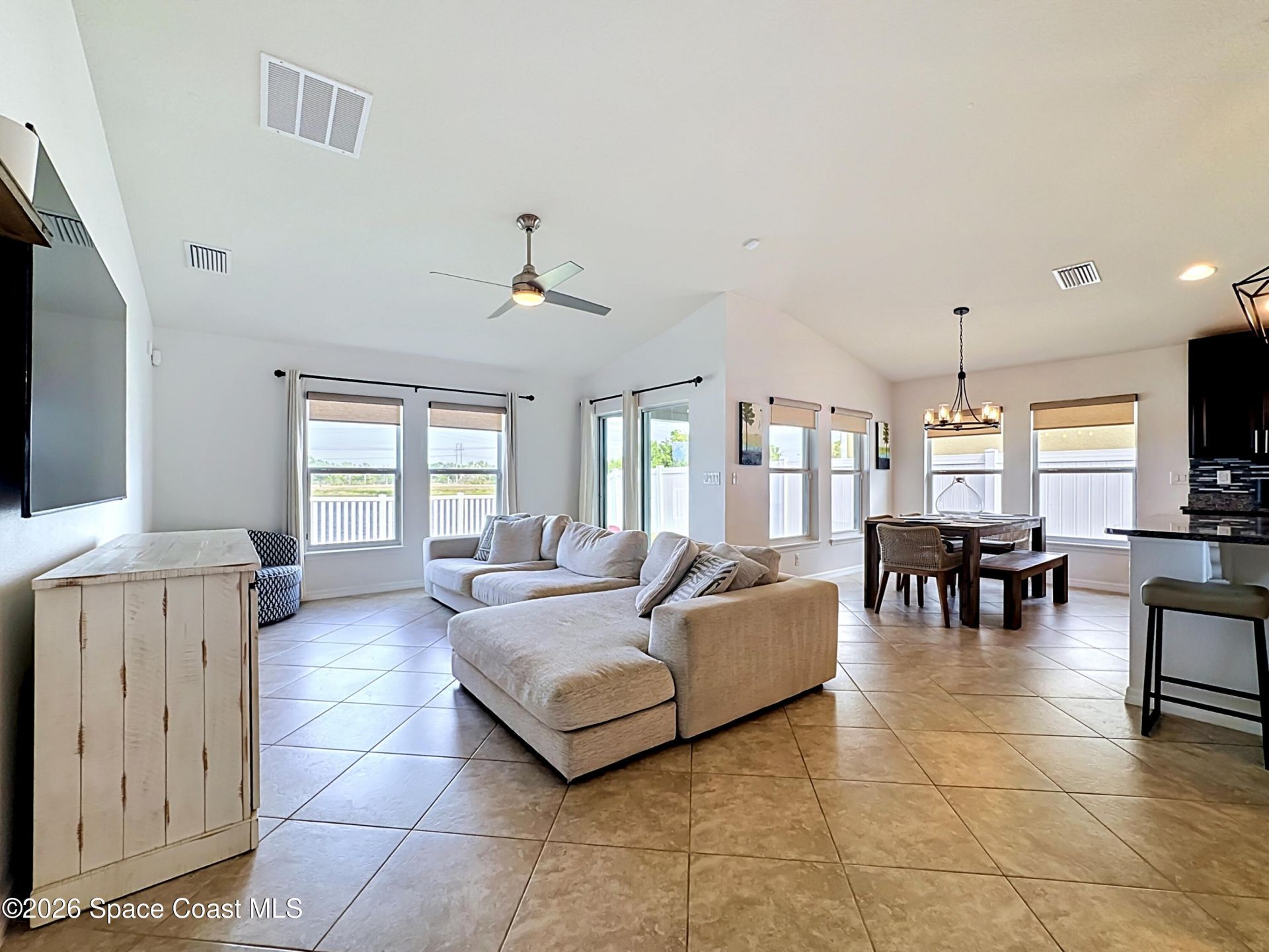 12033 Grand Kempston Drive, Gibsonton, FL 33534 Photo