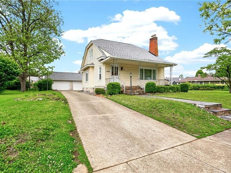 37 Hawthorne Drive, Fairborn, OH 45324 Photo 2