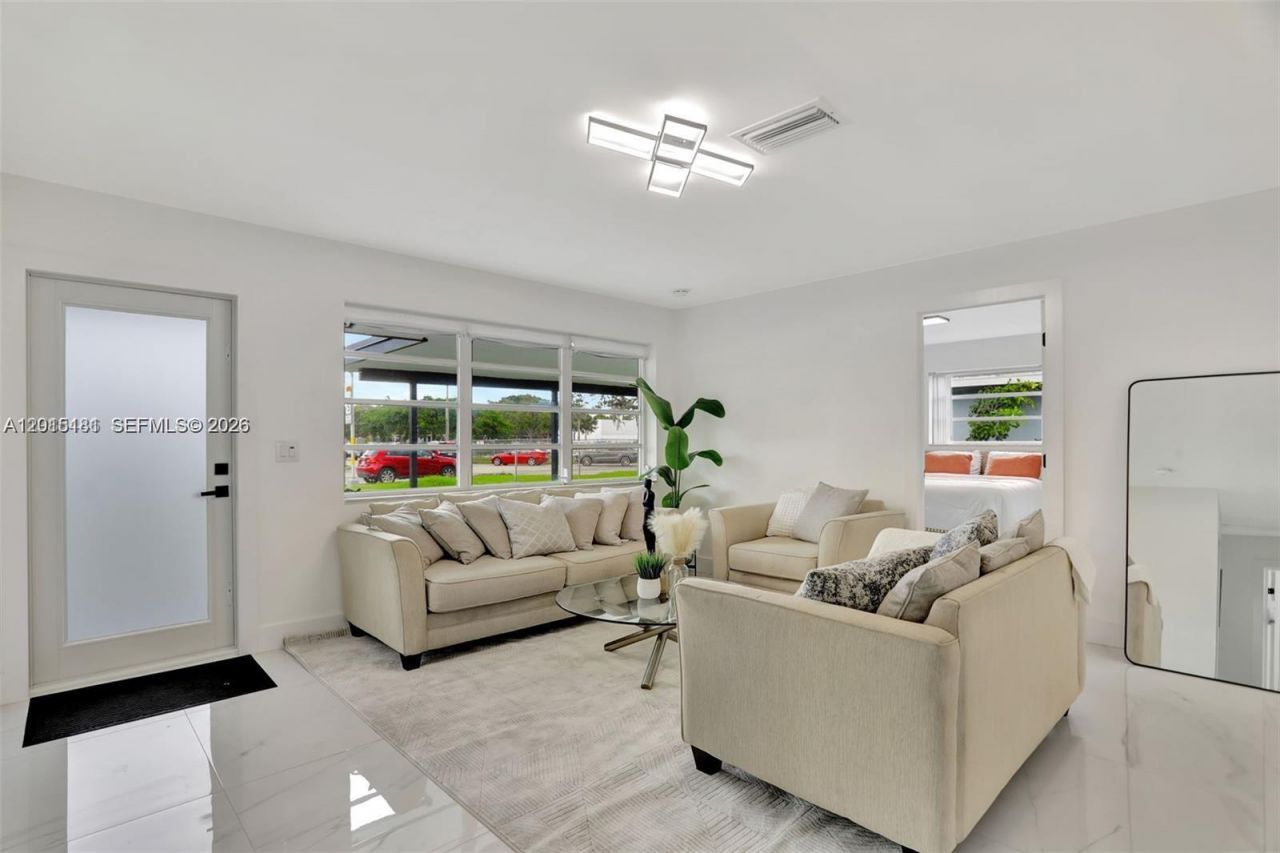 1220 NE 8th St, Pompano Beach, FL 33060 Photo