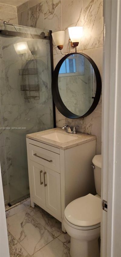 1430 NE 175th St, North Miami Beach, FL 33162 Photo