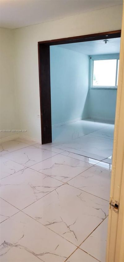 1430 NE 175th St, North Miami Beach, FL 33162 Photo