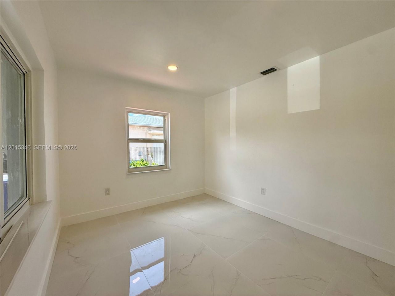 228 NW 32nd Ave, Unit 230, Miami, FL 33125 Photo