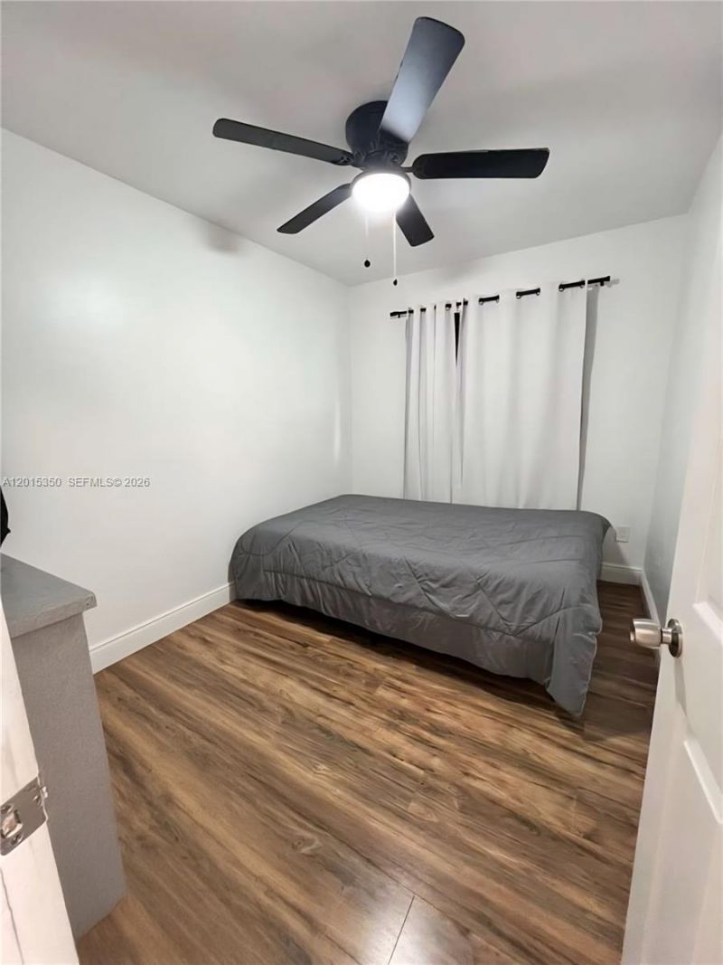 3221 NW 182nd St , Miami Gardens, FL 33056 Photo