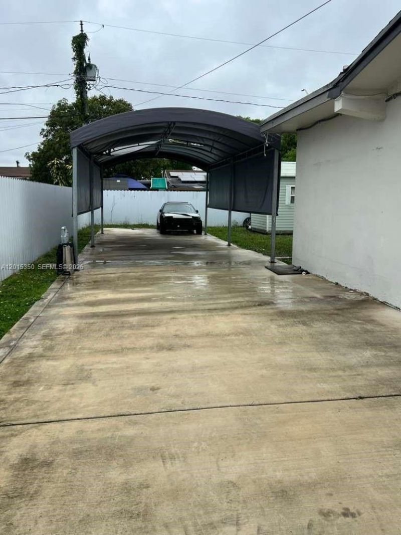 3221 NW 182nd St , Miami Gardens, FL 33056 Photo