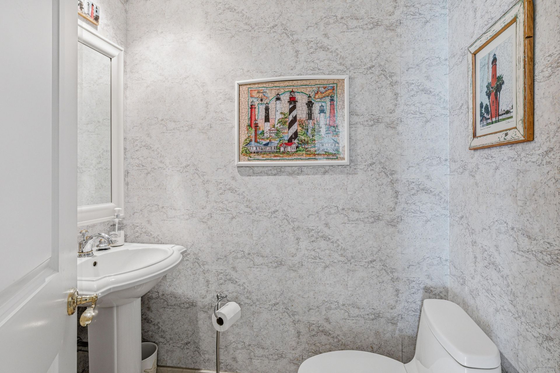 1063 Hillsboro Mile, Unit 210, Hillsboro Beach, FL 33062 Photo
