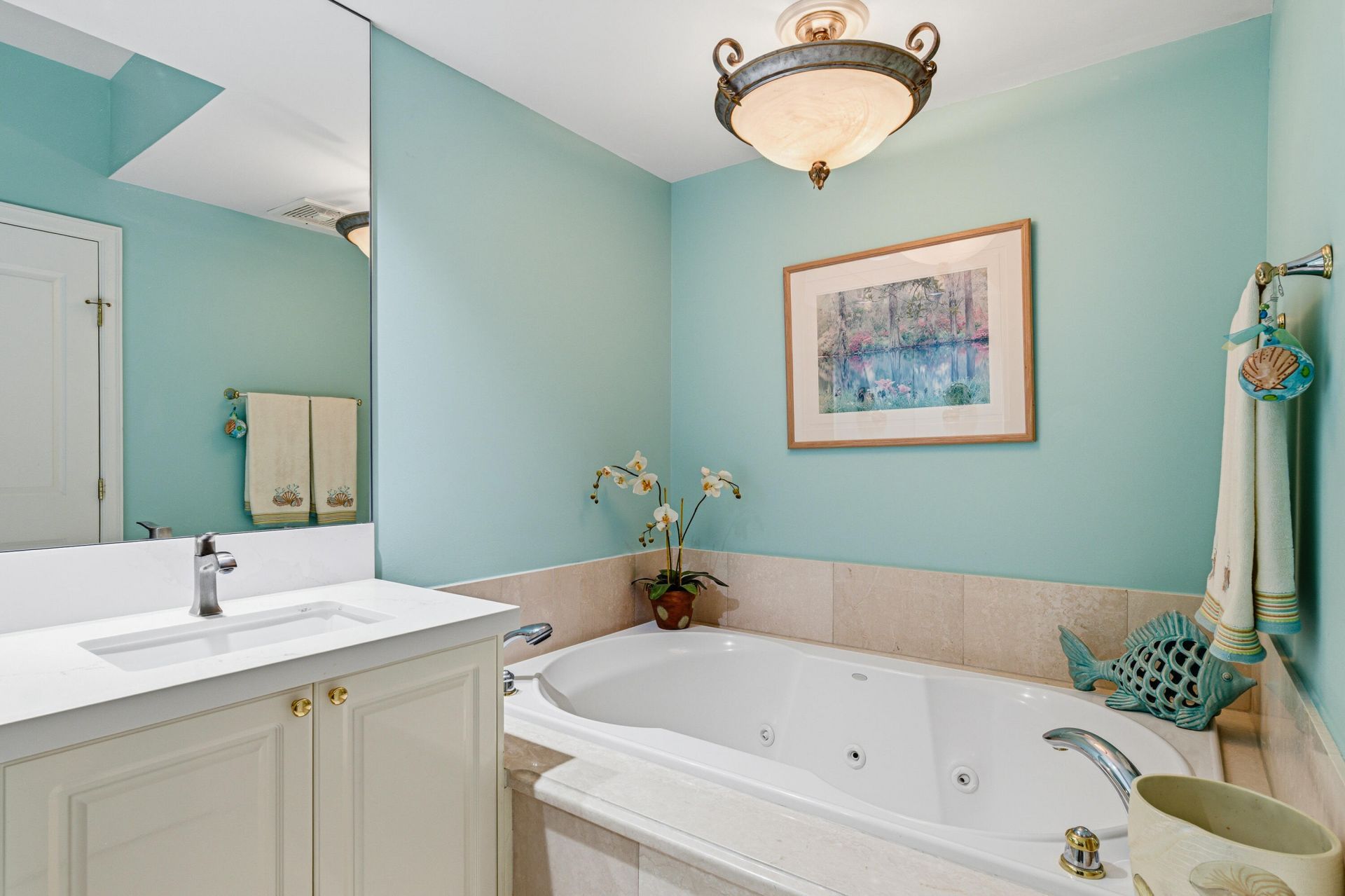 1063 Hillsboro Mile, Unit 210, Hillsboro Beach, FL 33062 Photo