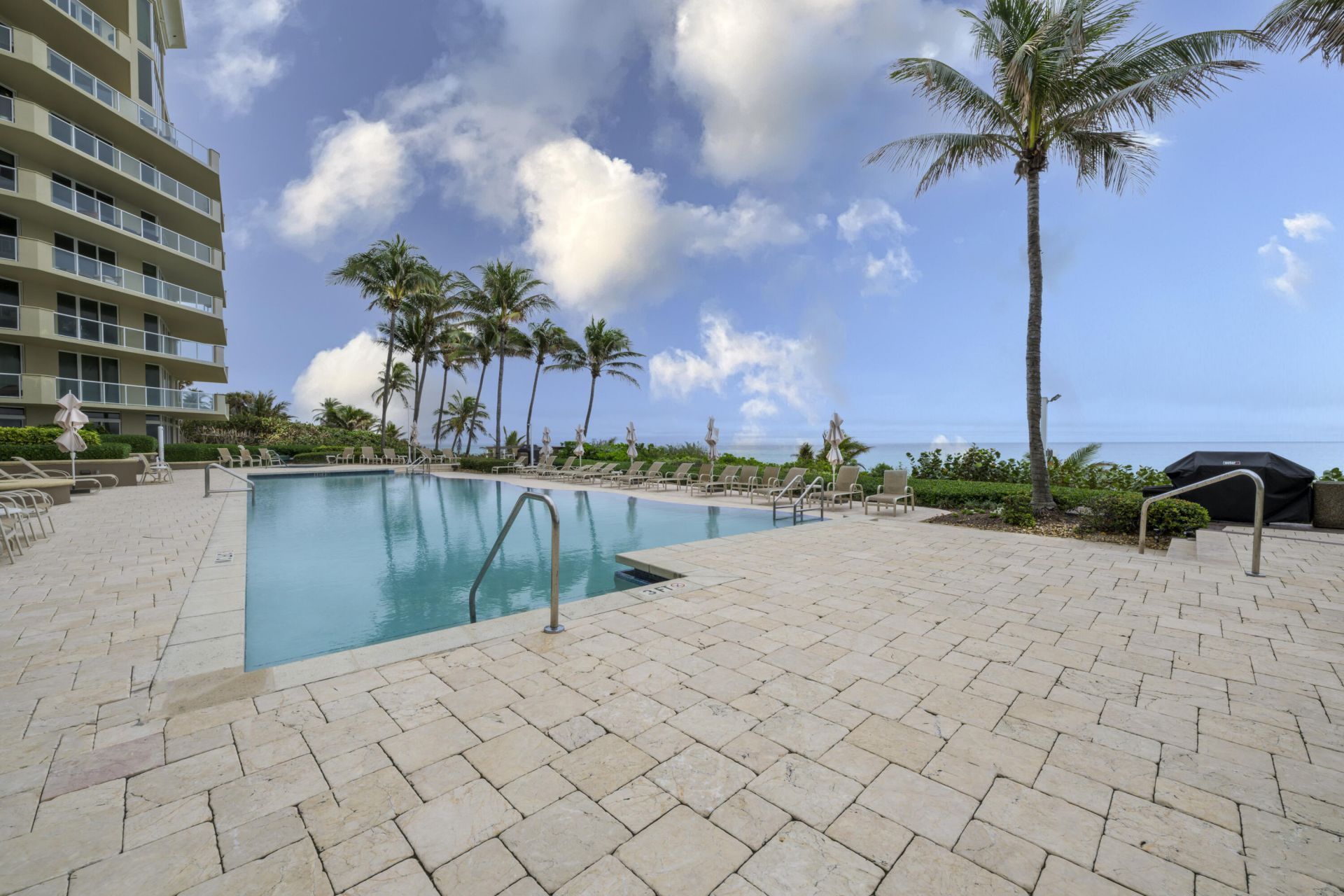 1063 Hillsboro Mile, Unit 210, Hillsboro Beach, FL 33062 Photo