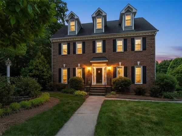 2713 Saint Andrews Court, Jamestown, NC 27282