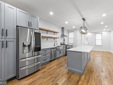 3113 W MONTGOMERY AVENUE, PHILADELPHIA, PA 19121
