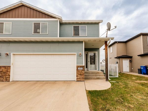 4290 Estate Drive S, Fargo, ND 58104