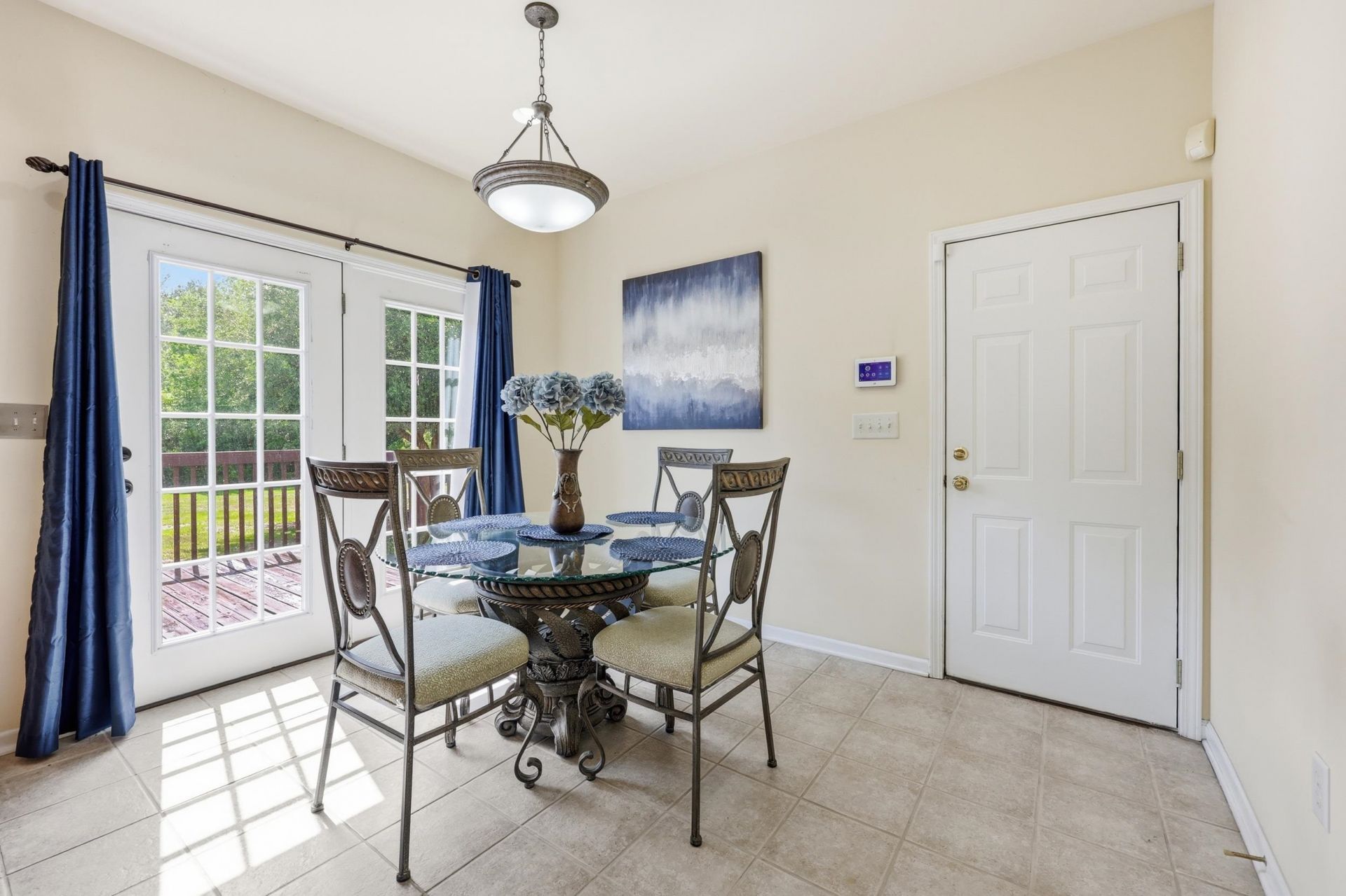 3625 Amber Ln.  Photo 10